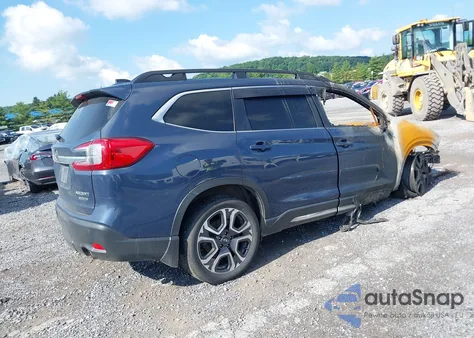 2024 Subaru Ascent Limited z USA, uszkodzony, nr VIN 4S4WMASD3R3435848